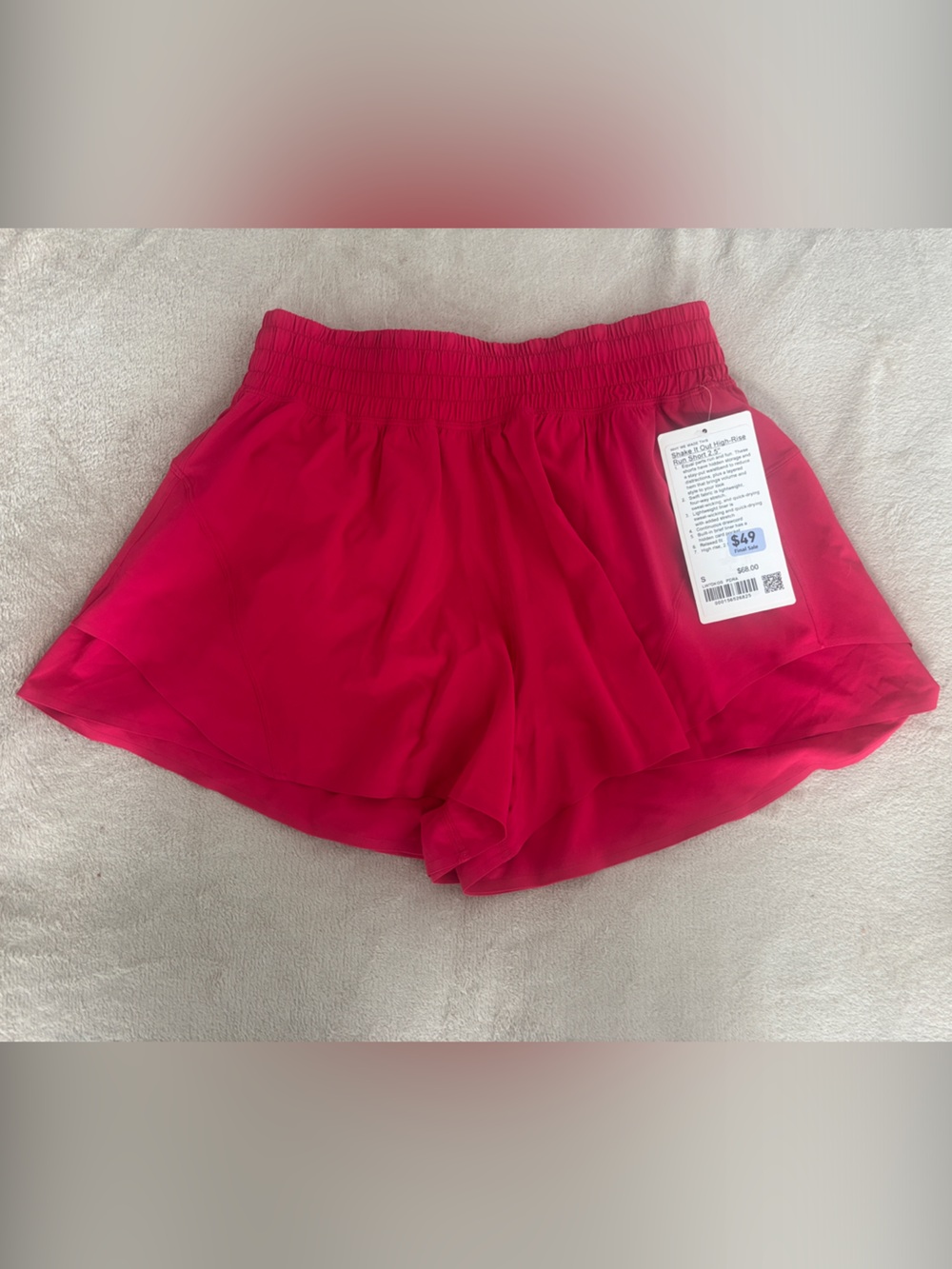 lululemon athletica Shake It Out HR Short 2.5” - Size Small, Pink Dragonfruit